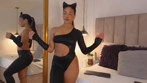 Ariana  online show from 24, 10, 2025