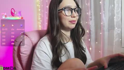 Snapshot of arianahot777 chatting on 10, 10, 2025 arianahot777 online show from 10, 10, 2025