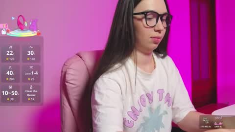 arianahot777 online show from 10, 5, 2026