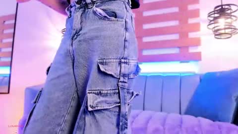 Ari  online show from 18, 10, 2025