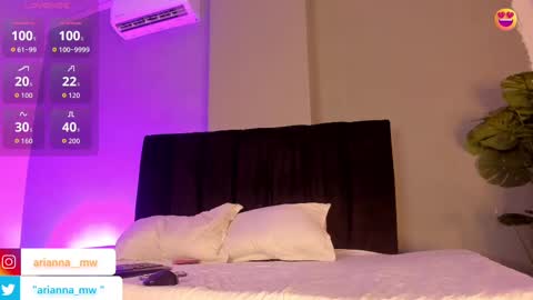 Snapshot of arianna__8 chatting on 17, 11, 2025 arianna__8 online show from 17, 11, 2025