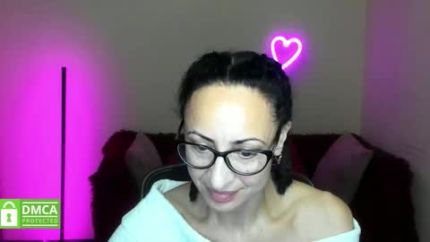 Snapshot of arianna_tifany chatting on 28, 10, 2025 Arianna online show from 28, 10, 2025