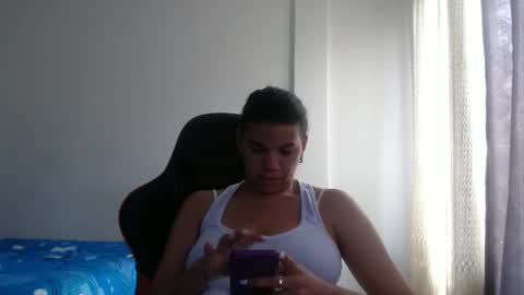 Snapshot of ariannaloovel chatting on 9, 1, 2025 ariannaloovel online show from 9, 1, 2025