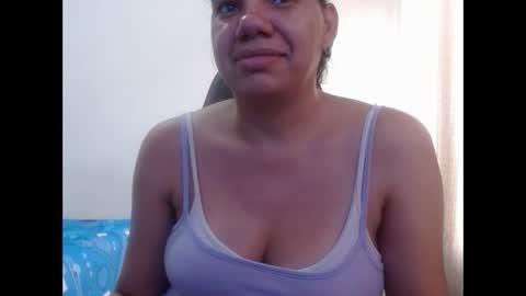 Snapshot of ariannaloovel chatting on 10, 1, 2025 ariannaloovel online show from 10, 1, 2025