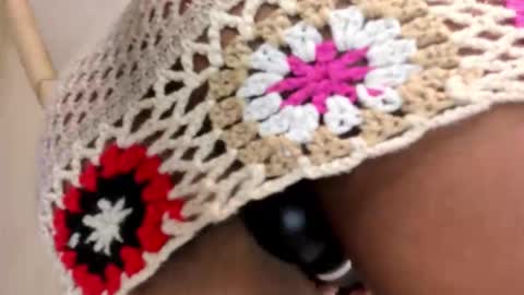 Snapshot of ariella_ruiz chatting on 8, 11, 2025 A R I online show from 8, 11, 2025