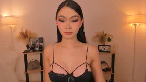 MIRA GREYSON online show from 7, 2, 2026