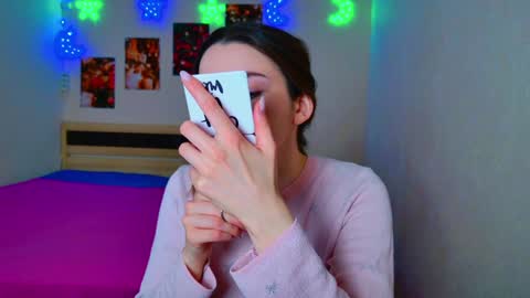 arielstonks_lovee online show from 13, 12, 2024