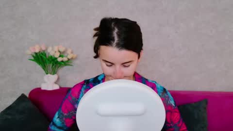 arielstonks_lovee online show from 12, 9, 2025