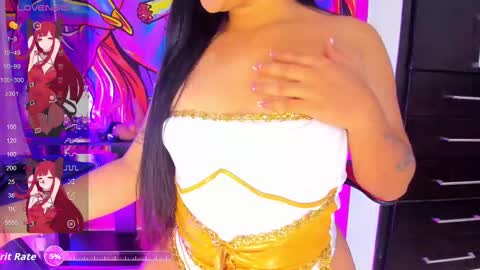 Snapshot of arigomez1 chatting on 9, 10, 2025 Ari Gomez online show from 9, 10, 2025