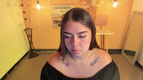 Snapshot of ariianabaker chatting on 28, 11, 2025 Arianna online show from 28, 11, 2025