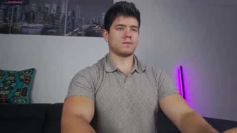 Snapshot of arilass chatting on 27, 11, 2025 A n g e l f r o m H e l l online show from 27, 11, 2025