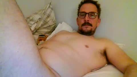 Snapshot of ariparikrigsmann chatting on 5, 1, 2025 ariparikrigsmann online show from 5, 1, 2025