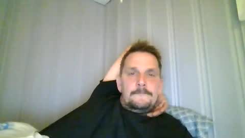 ariparikrigsmann online show from 15, 2, 2026