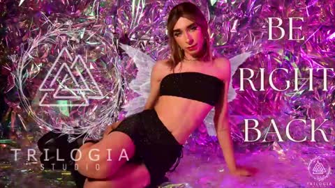   Nice to meet you  thumb up me please its important I  LOOK MY BIO DOWN online show from 23, 12, 2024