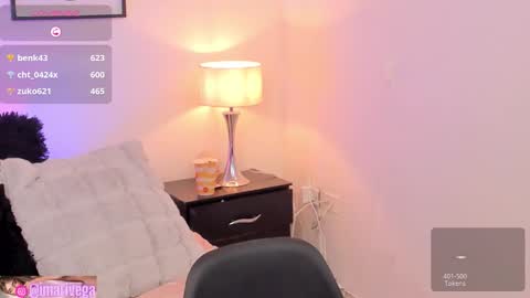   Nice to meet you  thumb up me please its important I  LOOK MY BIO DOWN online show from 15, 9, 2025