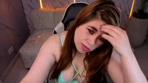 Snapshot of arlet_tx chatting on 8, 4, 2026 Online 1400 2100 online show from 8, 4, 2026