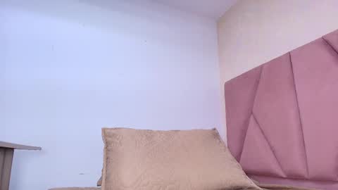 Snapshot of arleth_1 chatting on 5, 3, 2025 Arleth online show from 5, 3, 2025