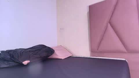 Snapshot of arleth_1 chatting on 2, 10, 2025 Arleth online show from 2, 10, 2025