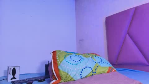 Snapshot of arleth_1 chatting on 25, 10, 2025 Arleth online show from 25, 10, 2025