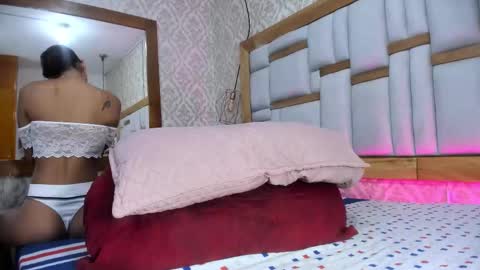 Snapshot of arleth_1 chatting on 16, 11, 2025 Arleth online show from 16, 11, 2025