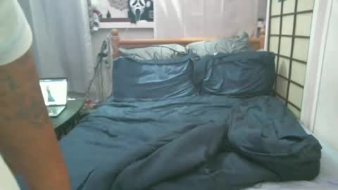 Snapshot of armstrong1718 chatting on 3, 12, 2024 armstrong1718 online show from 3, 12, 2024