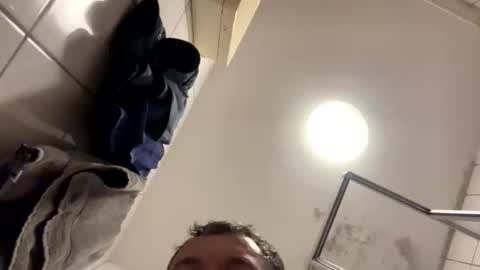 Snapshot of armyskater32 chatting on 2, 11, 2025 armyskater32 online show from 2, 11, 2025