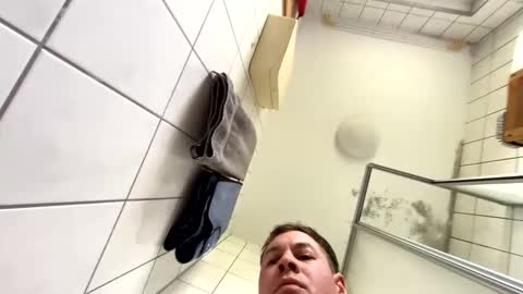 Snapshot of armyskater32 chatting on 18, 11, 2025 armyskater32 online show from 18, 11, 2025