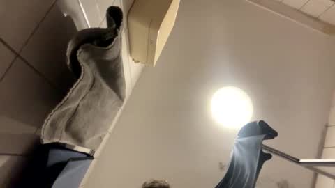 Snapshot of armyskater32 chatting on 24, 11, 2025 armyskater32 online show from 24, 11, 2025