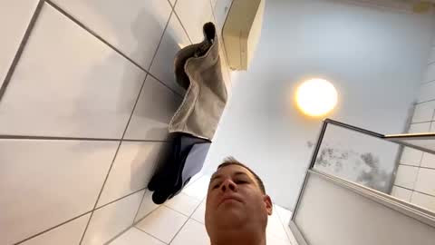 Snapshot of armyskater32 chatting on 26, 11, 2025 armyskater32 online show from 26, 11, 2025