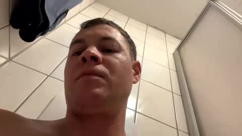 Snapshot of armyskater32 chatting on 30, 11, 2025 armyskater32 online show from 30, 11, 2025