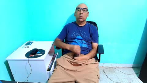 arnelux72 online show from 24, 3, 2026