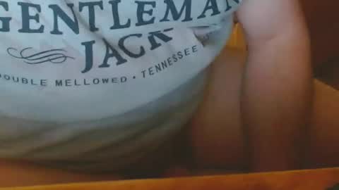 Snapshot of arnie12 chatting on 28, 11, 2025 Arnie online show from 28, 11, 2025