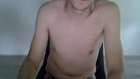 arnoanro online show from 30, 6, 2026