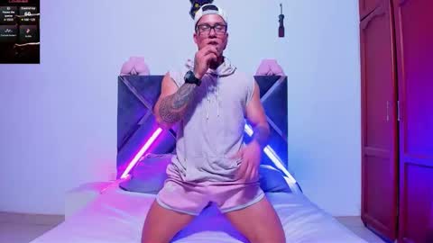 Arnold fit hot98 online show from 12, 11, 2025