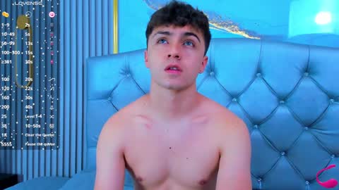 Snapshot of aron__cooper chatting on 9, 1, 2025 aron__cooper online show from 9, 1, 2025