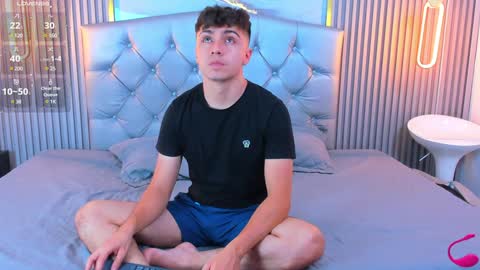 Snapshot of aron__cooper chatting on 17, 1, 2025 aron__cooper online show from 17, 1, 2025