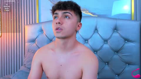 Snapshot of aron__cooper chatting on 23, 1, 2025 aron__cooper online show from 23, 1, 2025