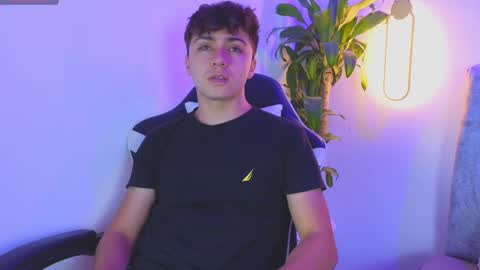 Snapshot of aron__cooper chatting on 12, 2, 2025 aron__cooper online show from 12, 2, 2025