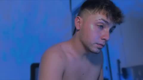 Snapshot of aron__cooper chatting on 27, 2, 2025 aron__cooper online show from 27, 2, 2025