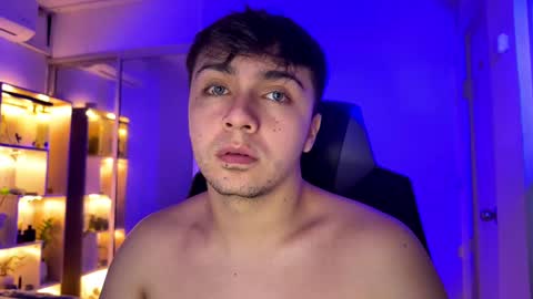 Snapshot of aron__cooper chatting on 26, 9, 2025 aron__cooper online show from 26, 9, 2025