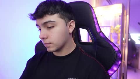 aron__cooper online show from 6, 3, 2026