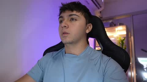 aron__cooper online show from 28, 3, 2026