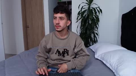 Aron Santoro online show from 27, 3, 2026