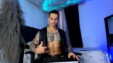 Snapshot of arondark chatting on 19, 7, 2026 DarkMaster online show from 19, 7, 2026