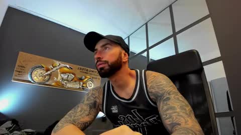 AronGrant online show from 5, 1, 2025