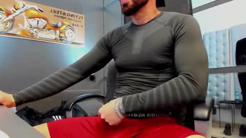 AronGrant online show from 7, 1, 2026