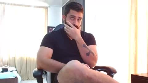 aronmiller online show from 26, 10, 2025