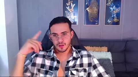 Adrian online show from 23, 9, 2025