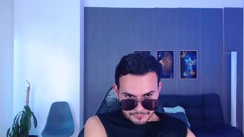 Adrian online show from 7, 10, 2025