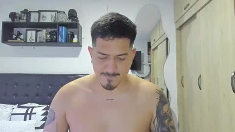 ARON  Independent model  online show from 31, 10, 2025